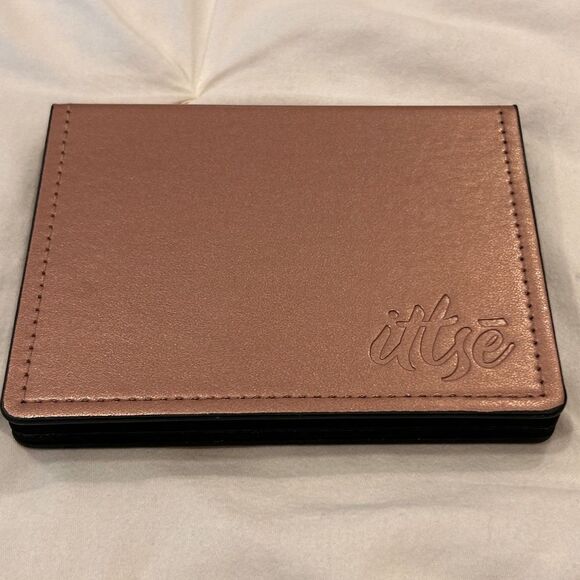 NWOT Ittse The Magnetic Eyeshadow Quad Build Your Own Pallette with Mirror - Picture 1 of 6